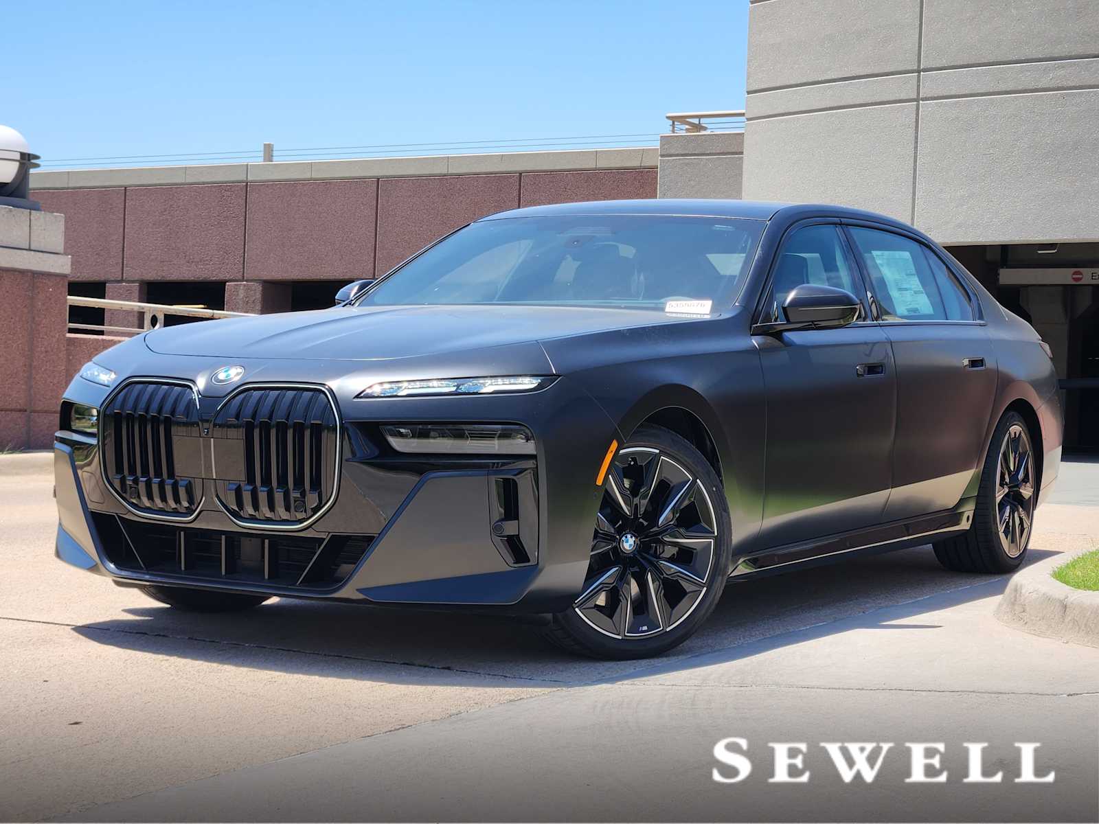 2025 BMW 7 Series 760i xDrive