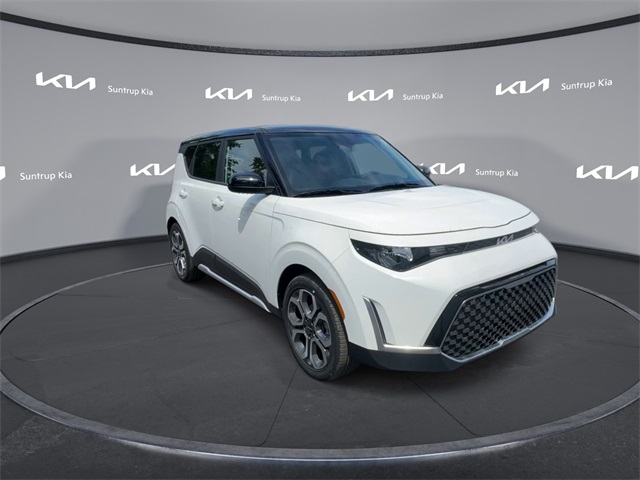 2025 Kia Soul EX photo 3