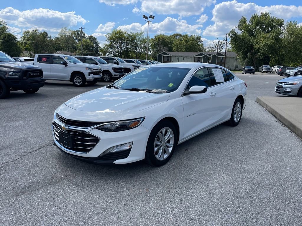2024 Chevrolet Malibu 1LT photo 3