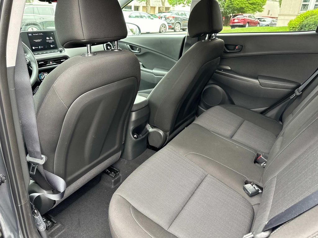 2023 Hyundai Kona SEL photo 26
