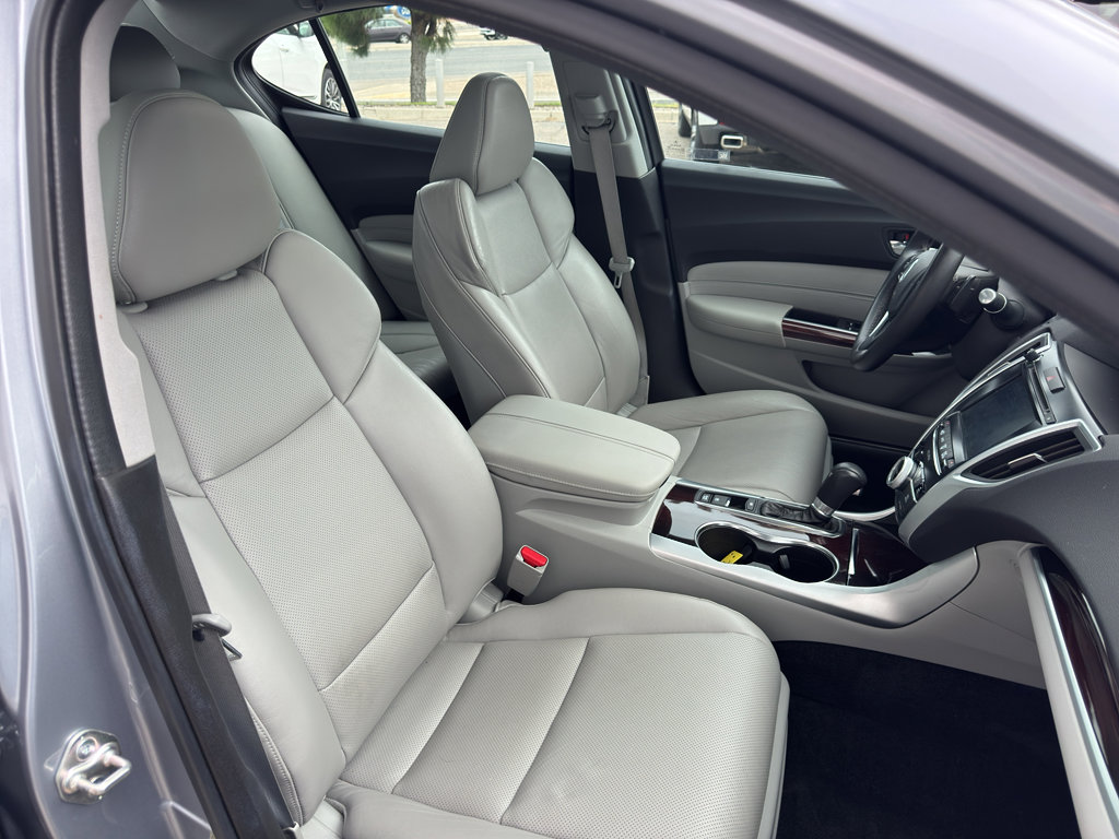 2015 Acura TLX Technology photo 14