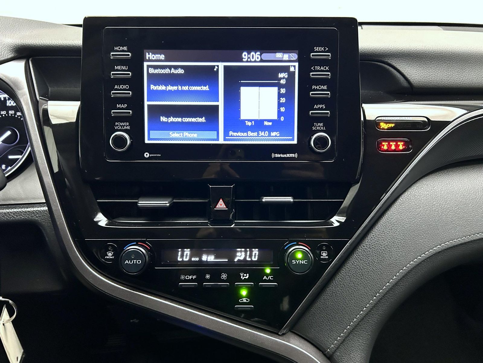2024 Toyota Camry LE photo 12