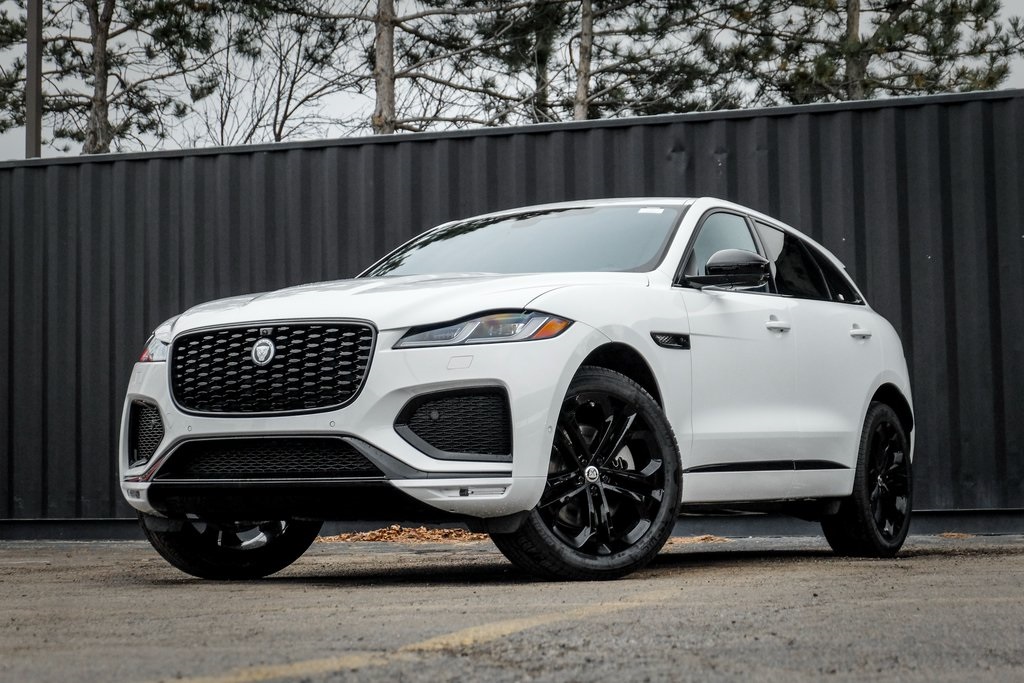 2026 Jaguar F-Pace R-Dynamic S's photo