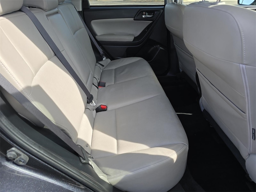2015 Subaru Forester 2.5i Limited photo 19