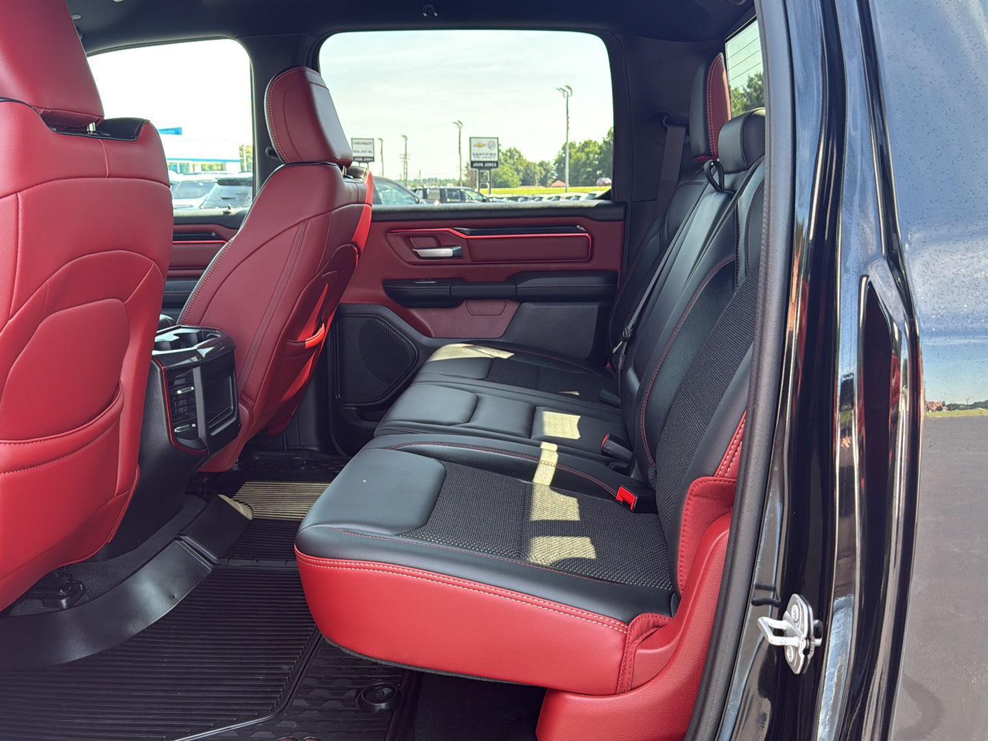 2022 Ram 1500 Rebel photo 10
