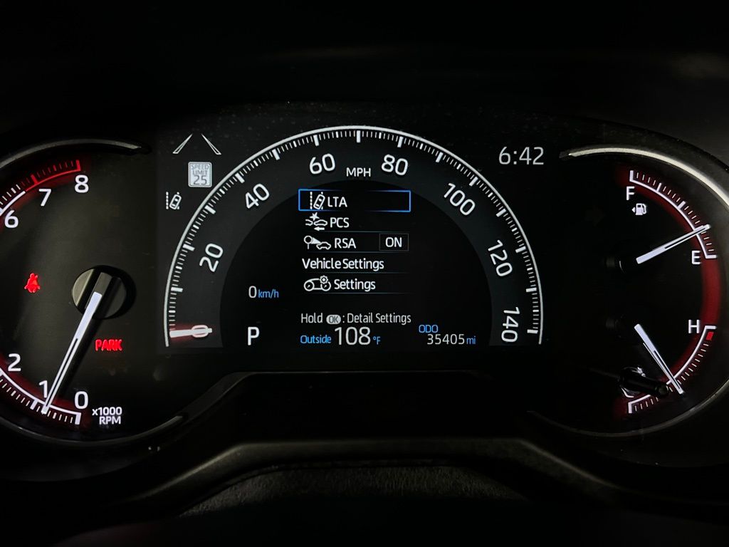 2024 Toyota RAV4 LE photo 15