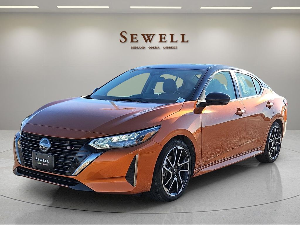 2024 Nissan Sentra SR's photo