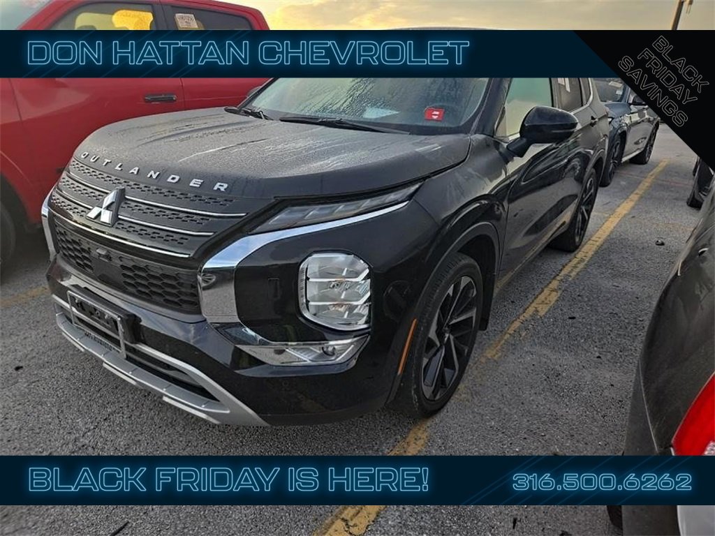 2023 Mitsubishi Outlander SE