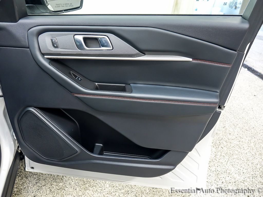 2025 FORD EXPLORER - Image 24