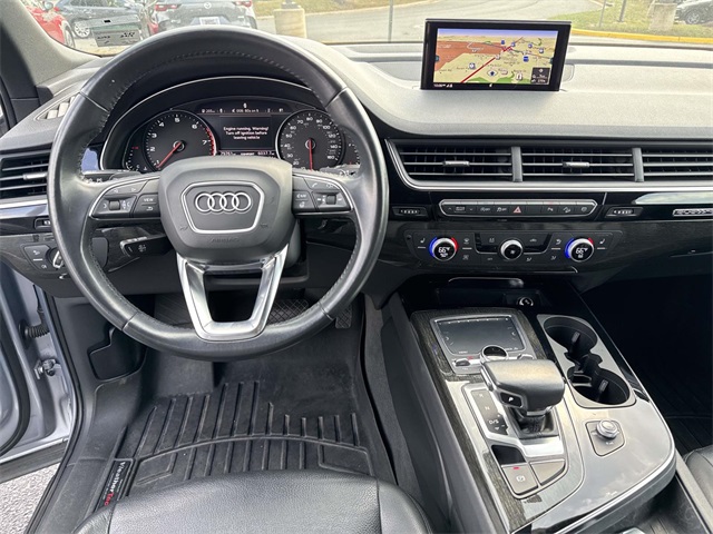 2019 Audi Q7 55 Premium photo 16