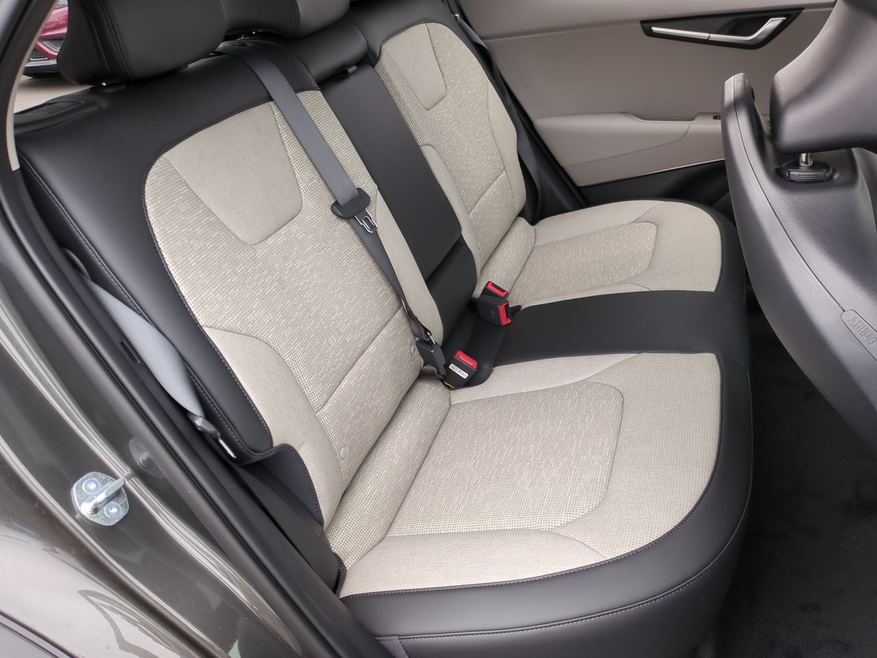 2024 Kia Niro EV Wave photo 23