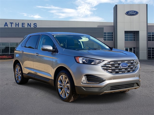2024 Ford Edge Titanium's photo