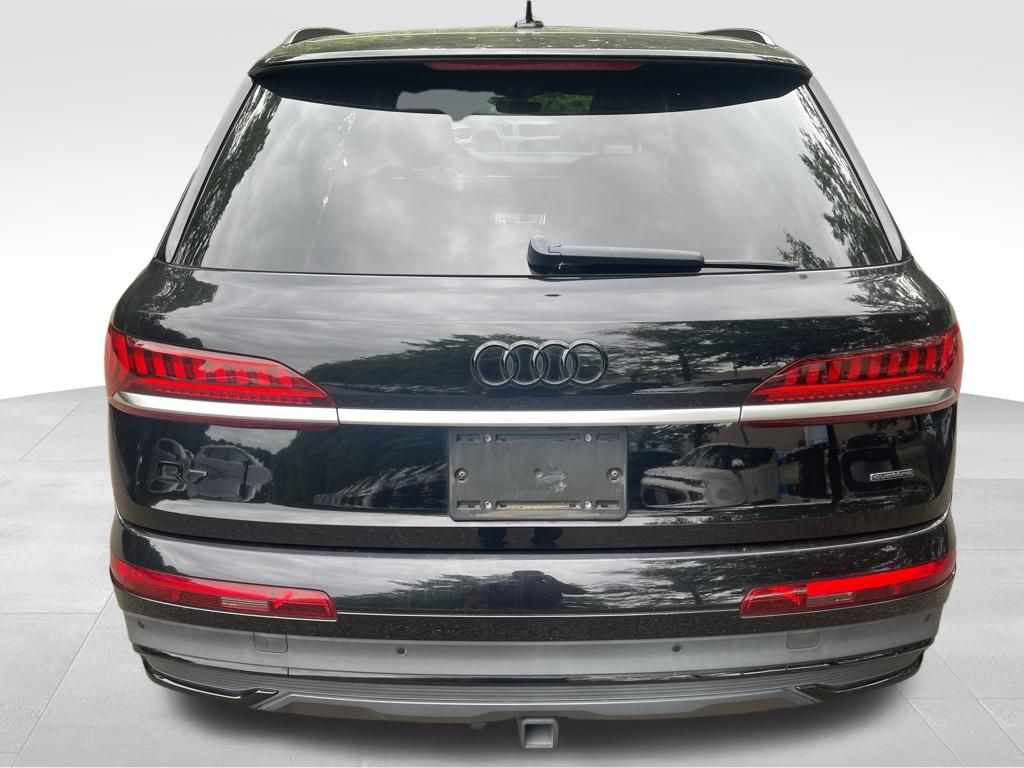 2021 Audi Q7 55 Premium Plus photo 4