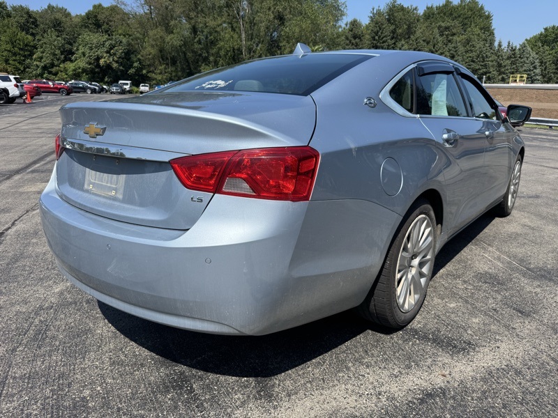 2014 Chevrolet Impala LS photo 3