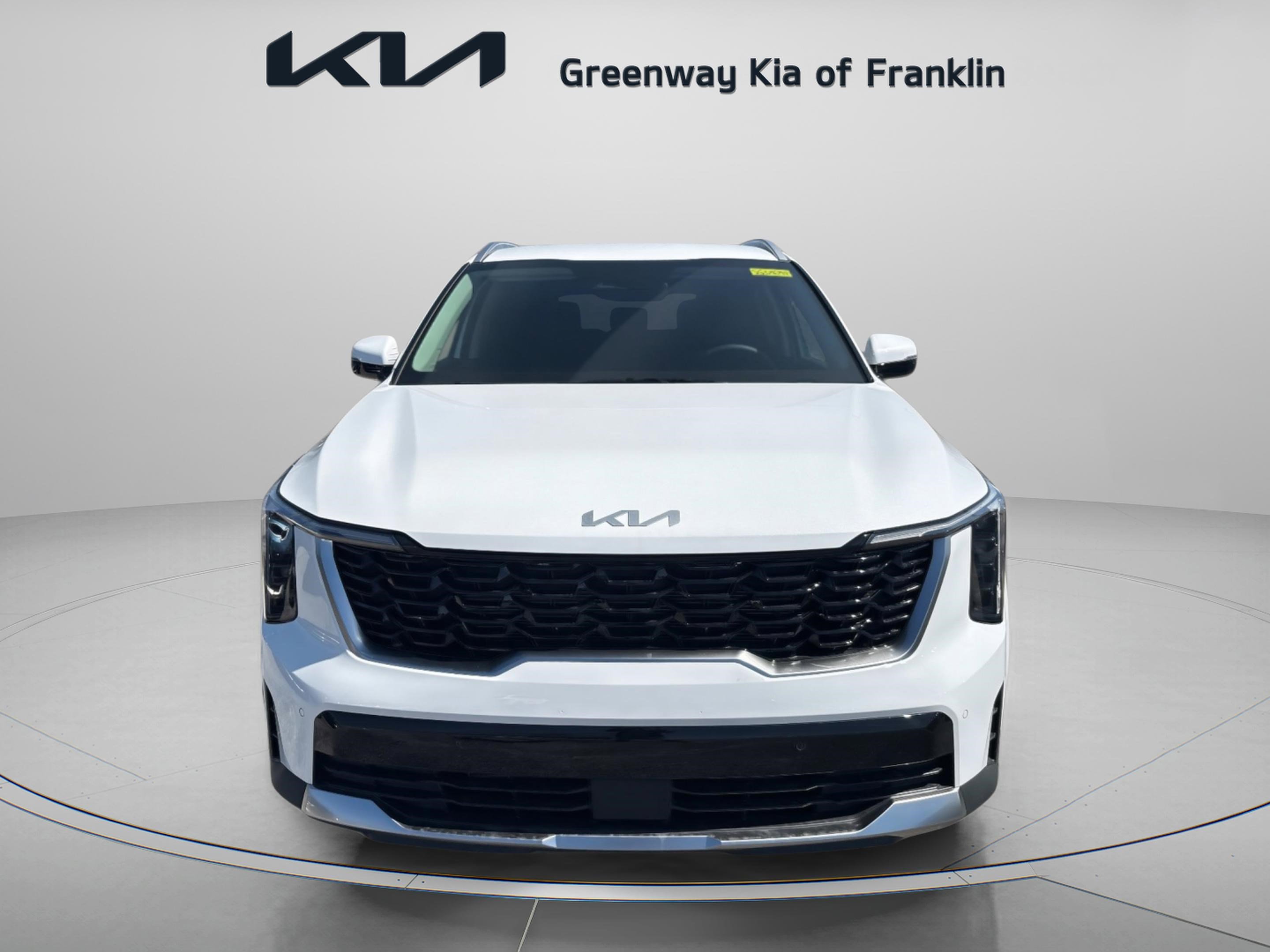 2025 Kia Sorento S photo 2