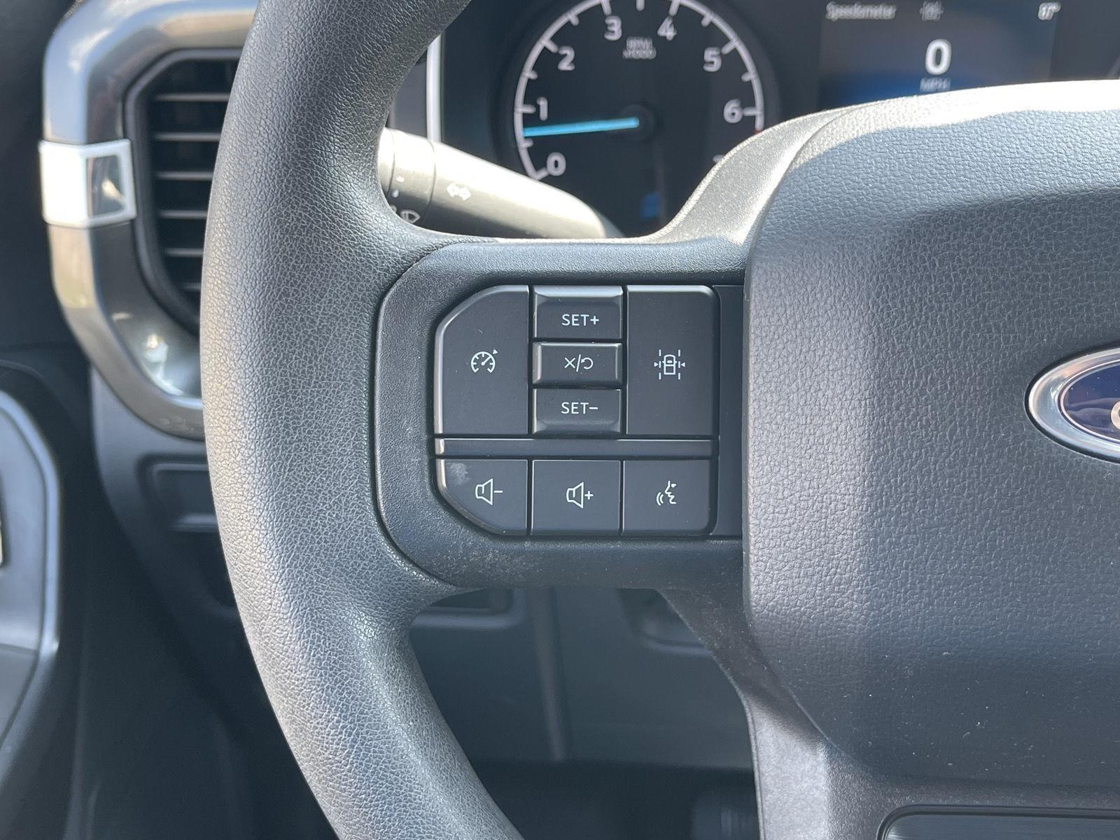 2022 Ford F-150 XL photo 25
