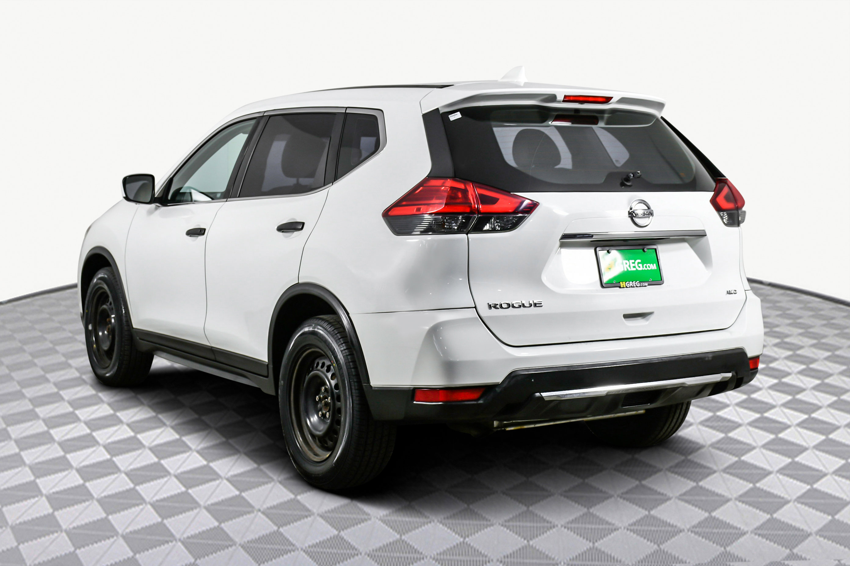 2017 Nissan Rogue S photo 4