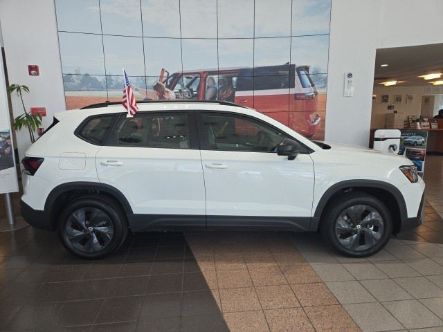 2025 Volkswagen Taos 1.5T S