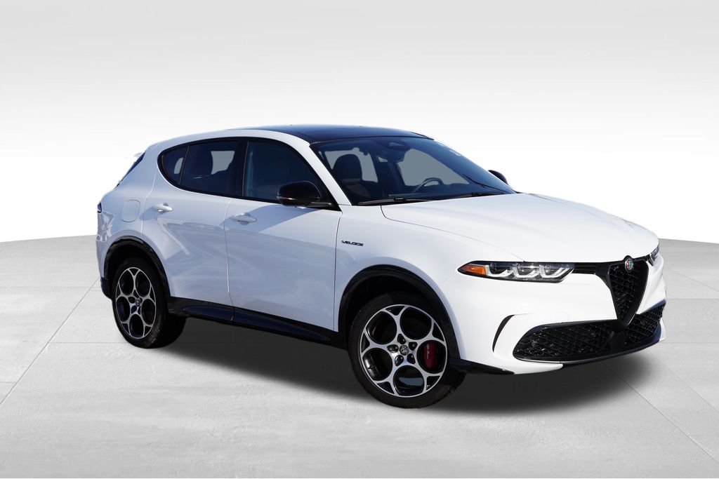 2024 Alfa Romeo Tonale Veloce's photo