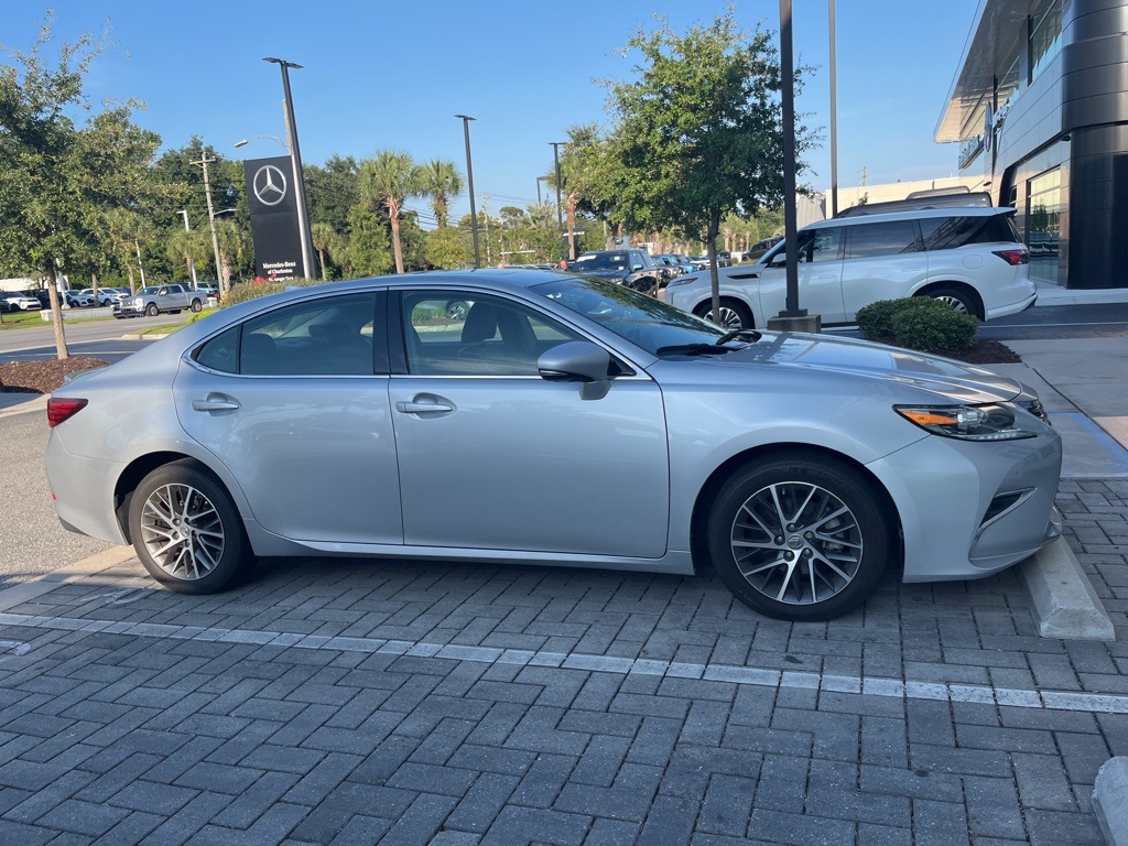 2018 Lexus ES 350 photo 5
