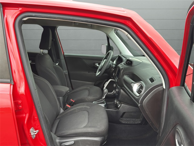 2020 Jeep Renegade Sport photo 15