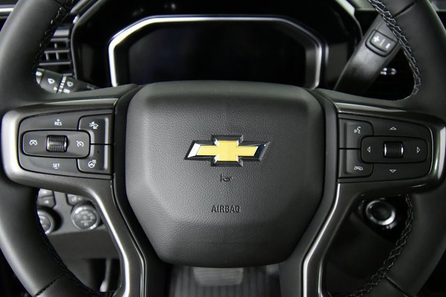 2026 Chevrolet Silverado 2500HD High Country photo 2