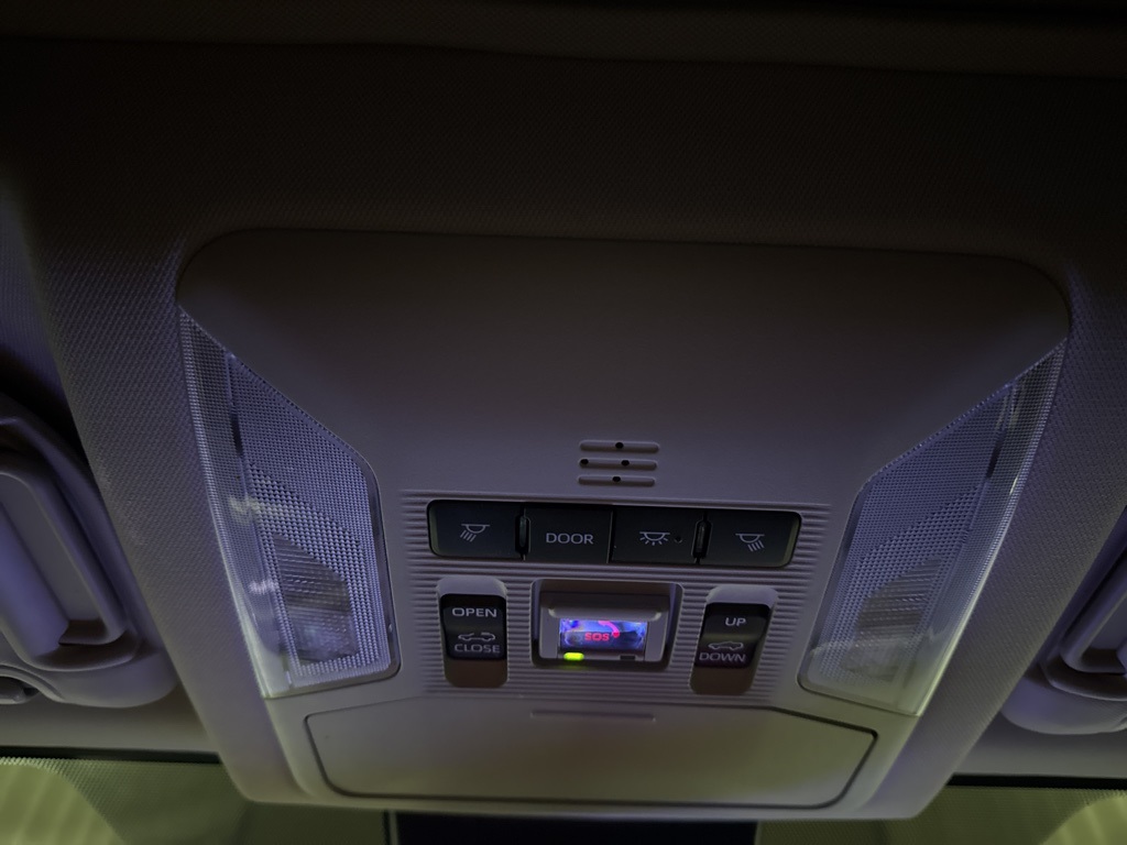 2023 Toyota RAV4 XLE photo 13