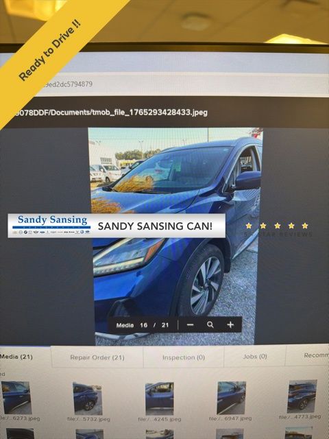 2022 Nissan Murano SL