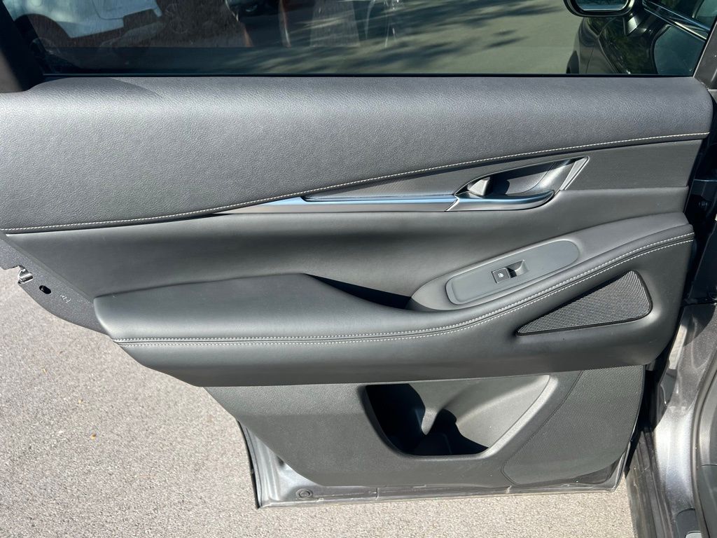 2023 Infiniti QX60 Luxe AWD photo 18
