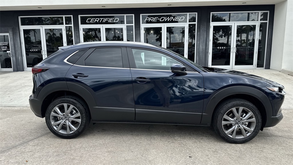 2025 Mazda CX-30 2.5 S Preferred photo 3