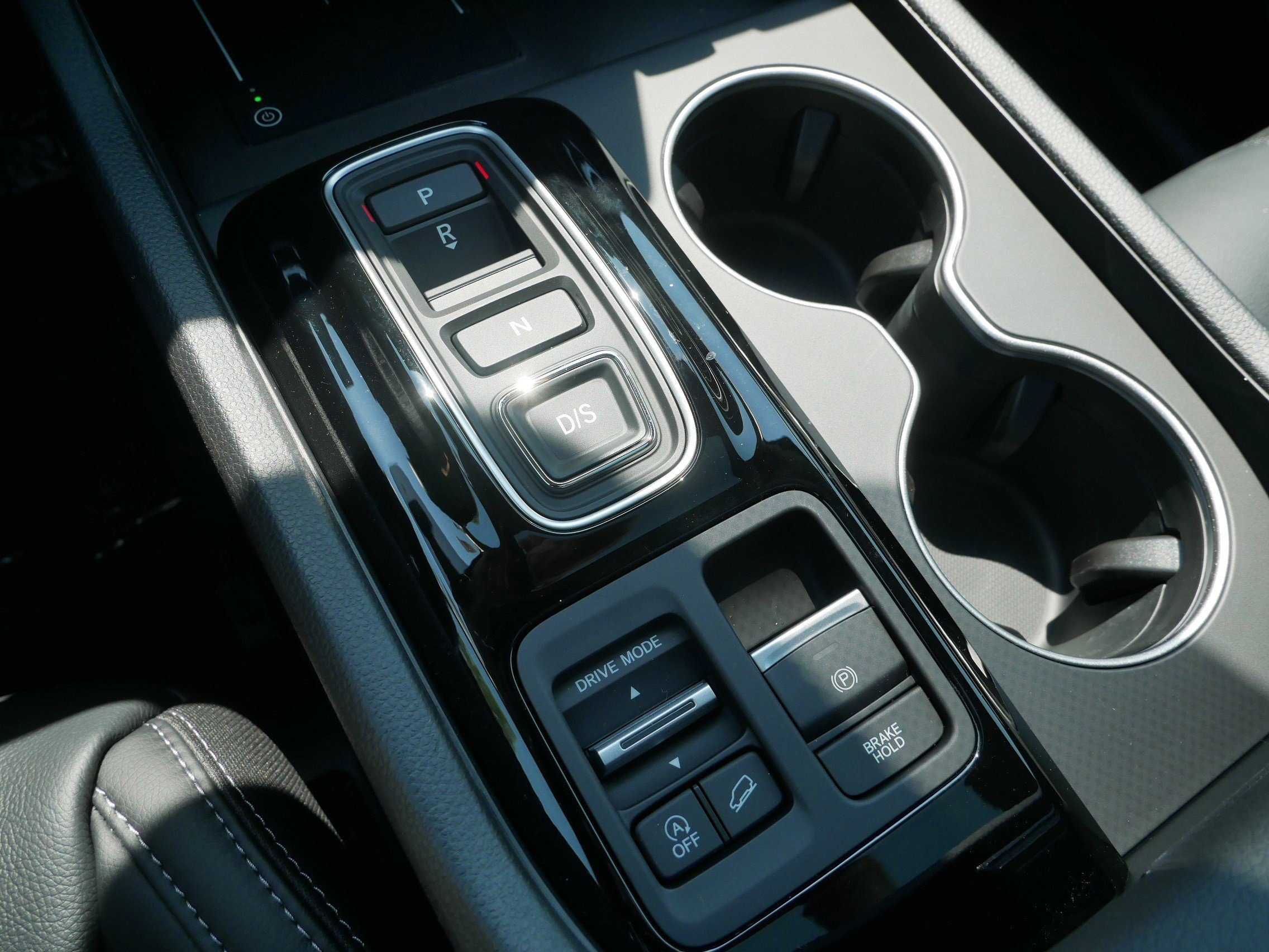 2025 Honda Pilot Touring photo 23
