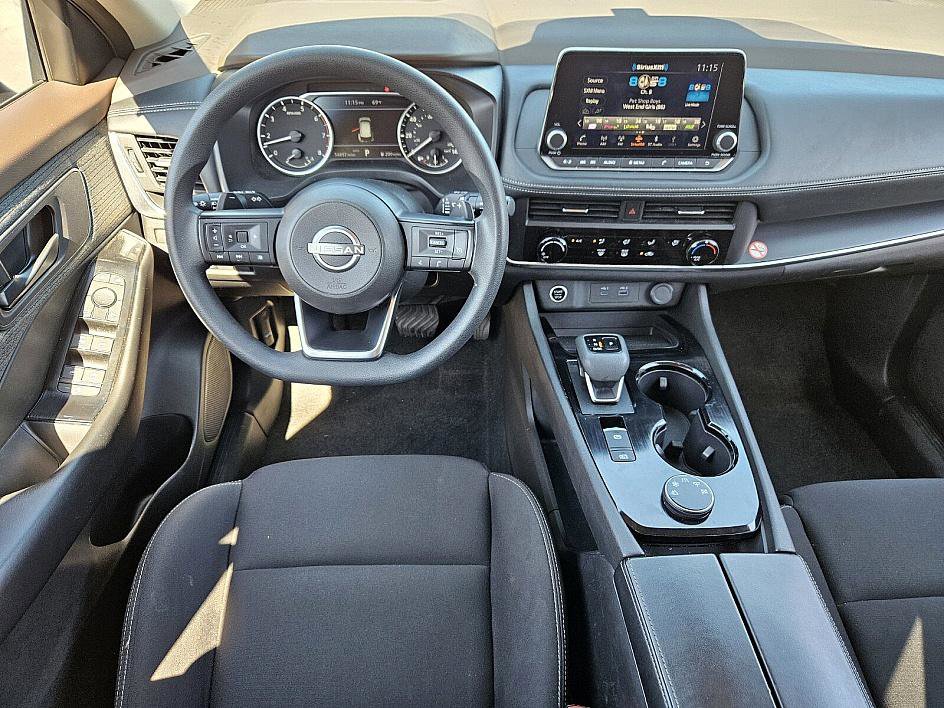 2023 Nissan Rogue S photo 7