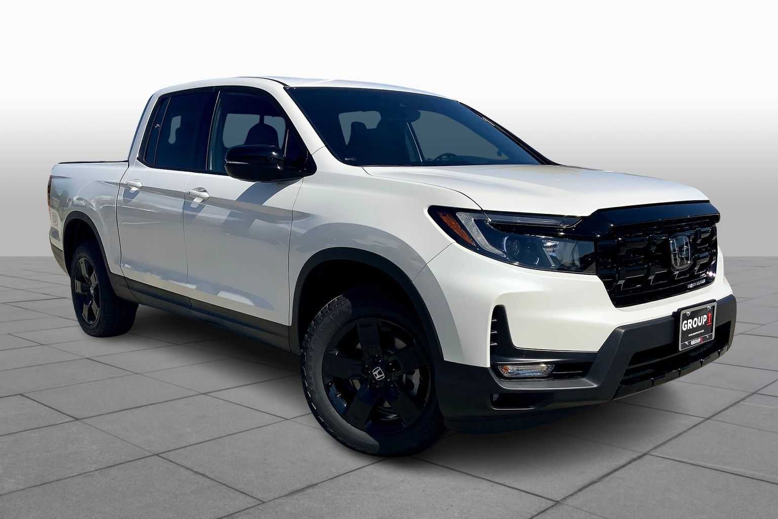 2026 Honda Ridgeline Black Edition photo 2