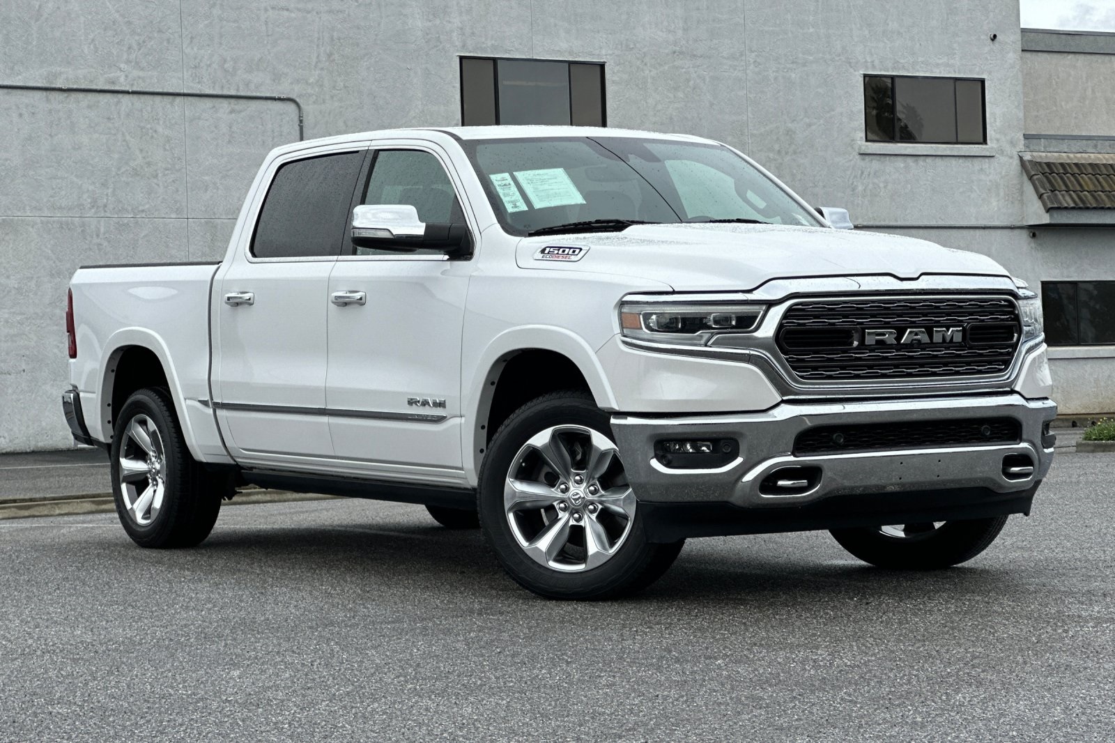 2021 Ram 1500 Limited photo 2