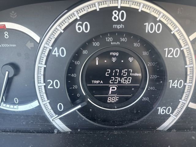 2013 Honda Accord LX photo 2