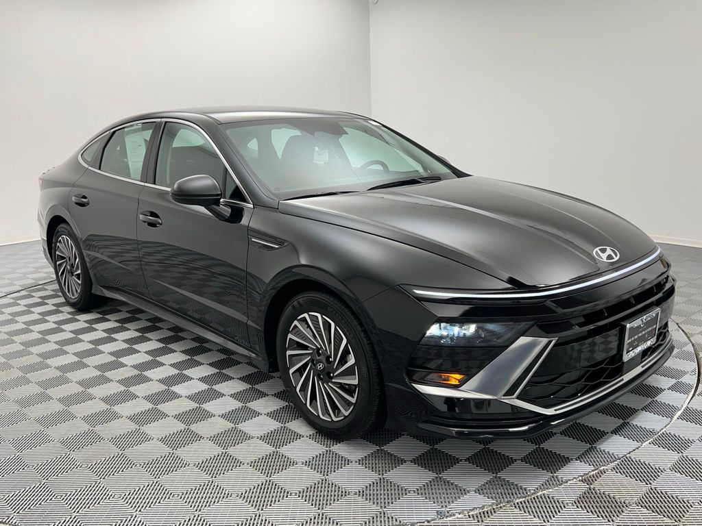2024 Hyundai Sonata Hybrid SEL photo 3