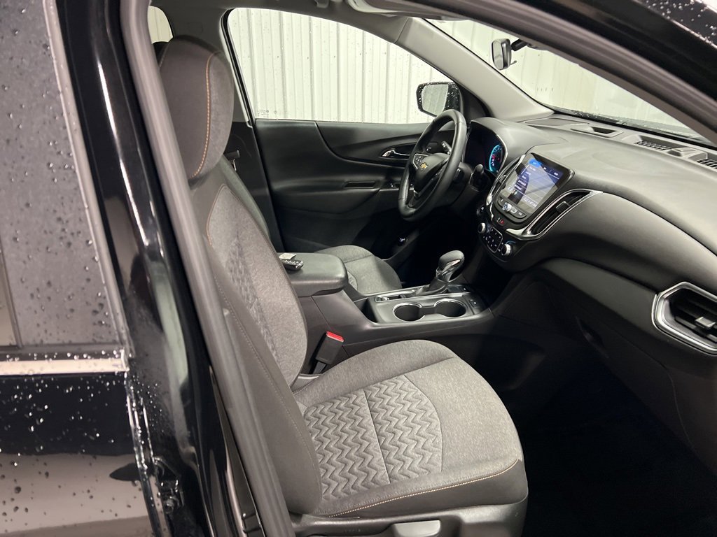 2024 Chevrolet Equinox LT photo 6
