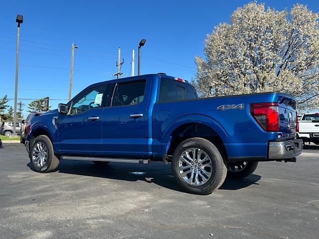 2025 Ford F-150 XLT photo 2