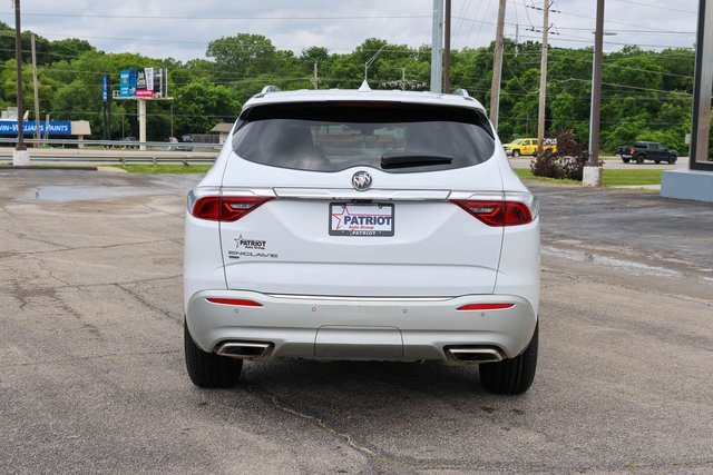 Used 2024 Summit White Buick Premium image 5