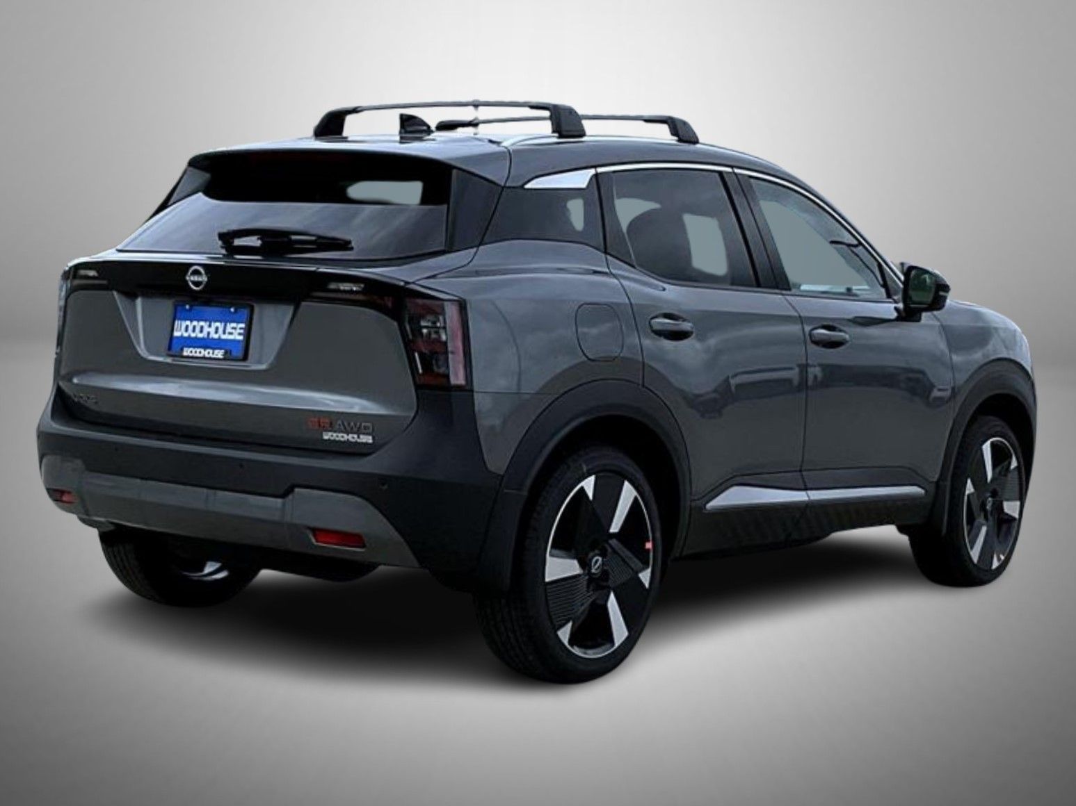 2026 Nissan Kicks SR photo 5