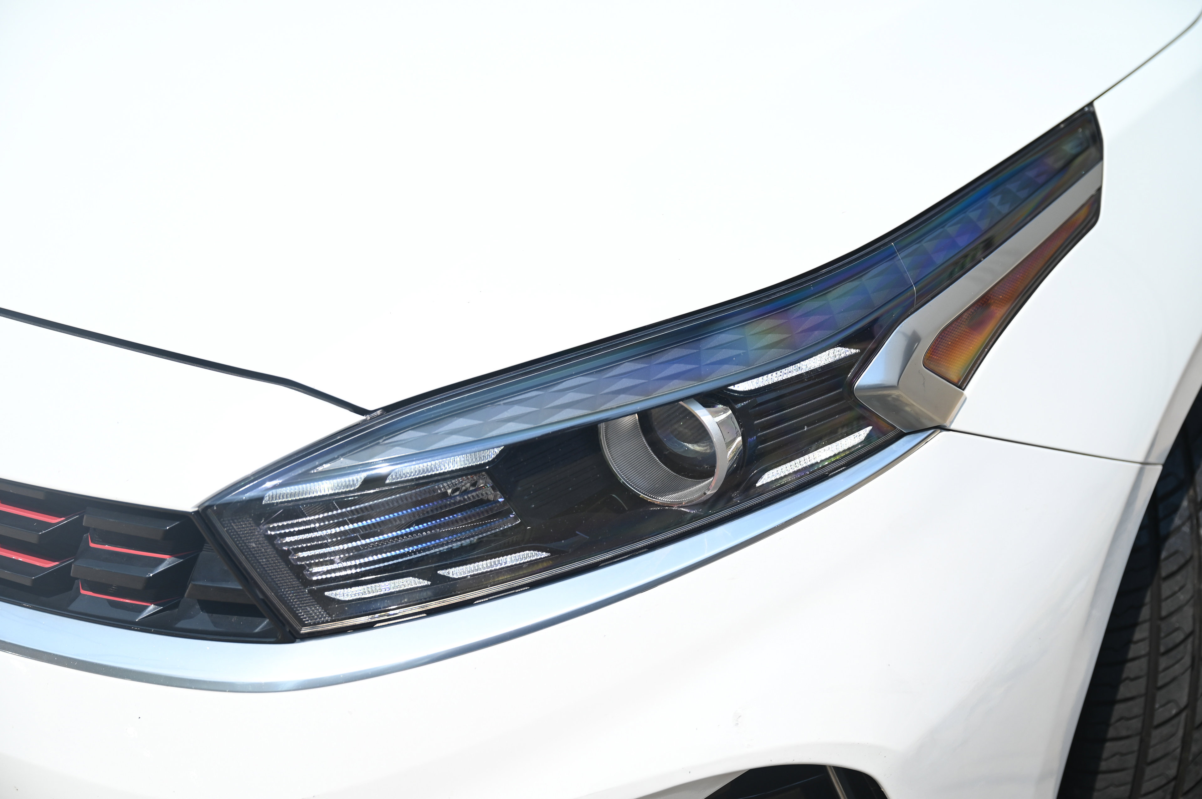 2023 Kia Forte GT-Line photo 4