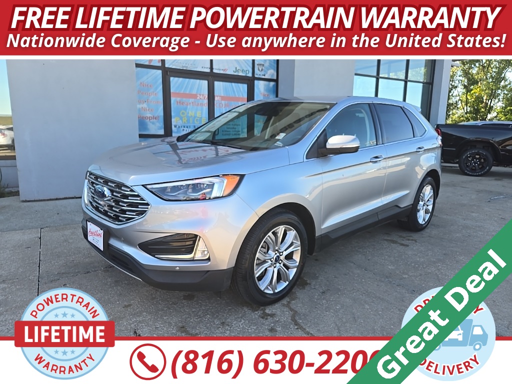 2022 Ford Edge Titanium's photo