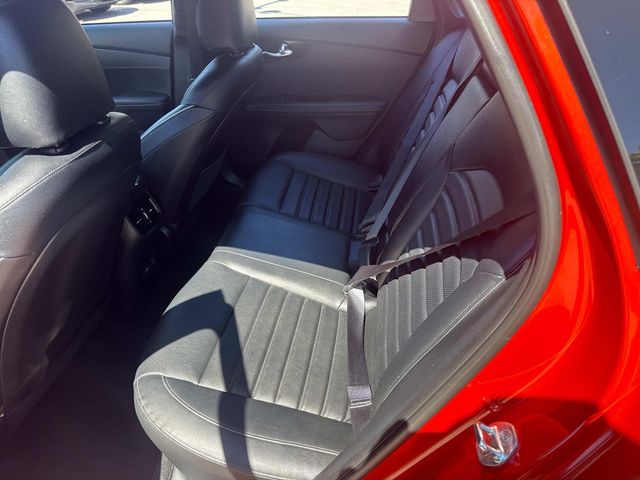 2023 Kia Forte GT-Line photo 15