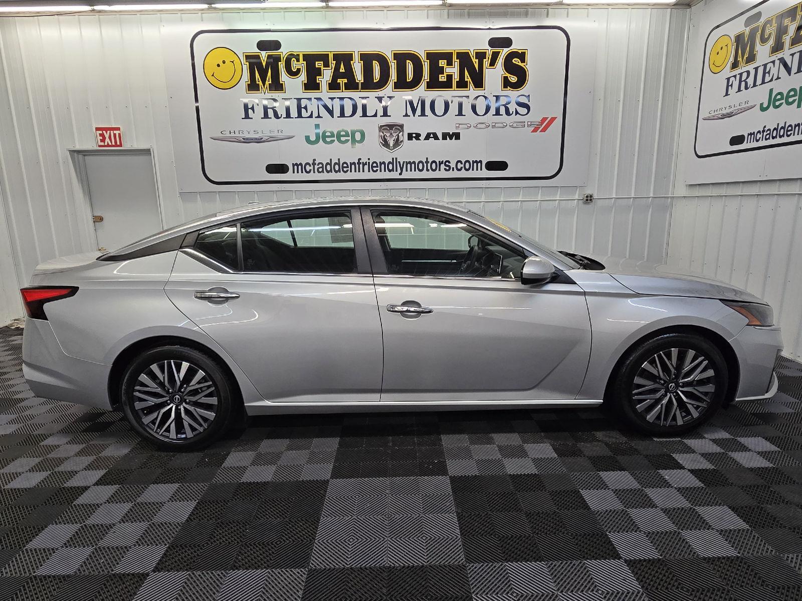 2023 Nissan Altima SV