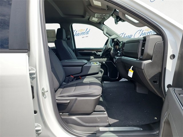2026 Chevrolet Silverado 3500HD LT photo 12