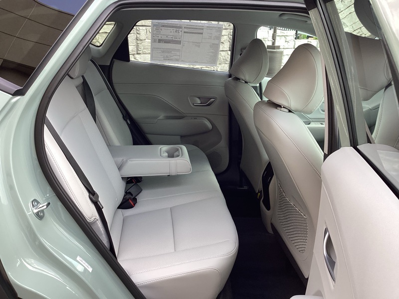 2026 Hyundai Kona SEL photo 14