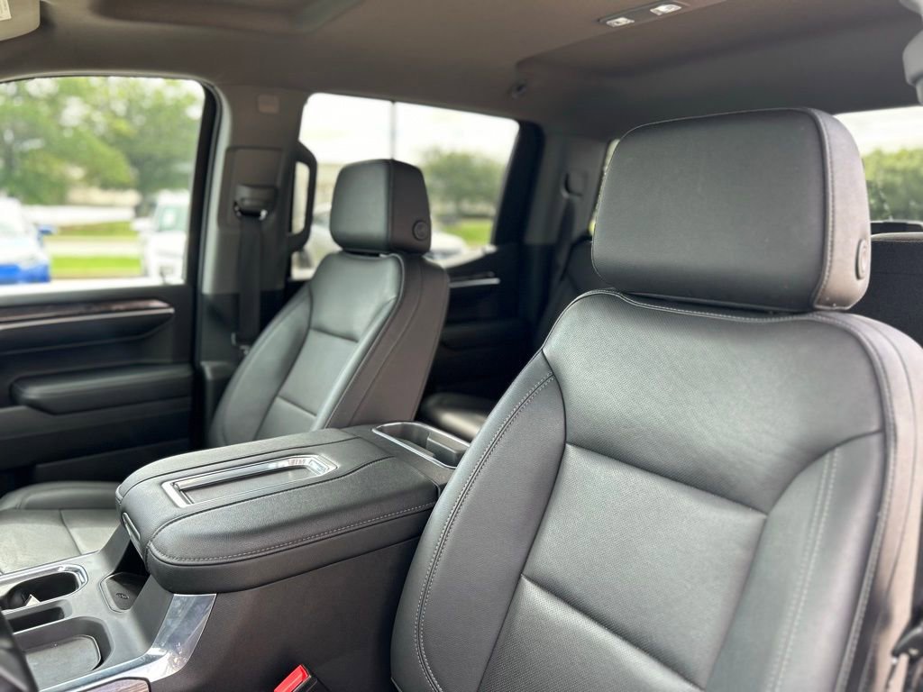 2022 Chevrolet Silverado 1500 LTZ photo 13