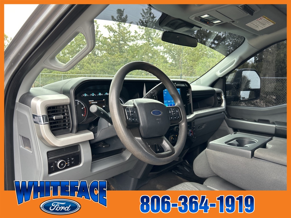 2023 Ford F-350 XL photo 14