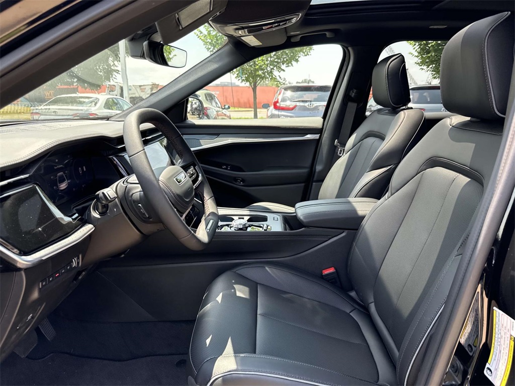 2025 Jeep Wagoneer S Limited photo 4