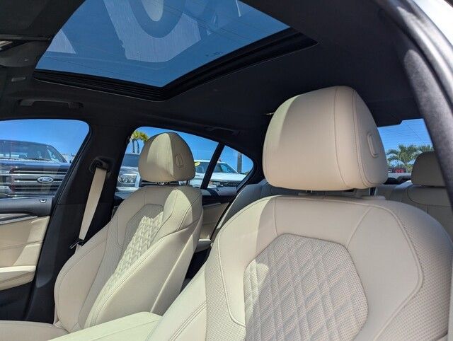 2023 Bmw 530e 5-Series photo 10
